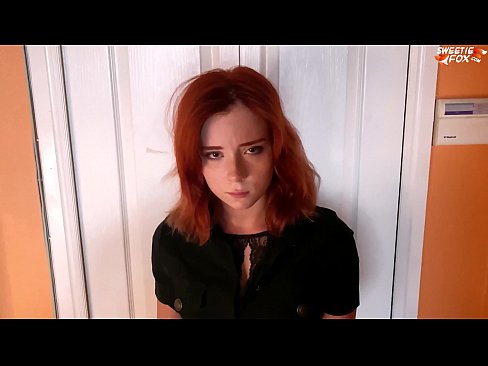 ❤️ Ka whiua e te Kaitiaki Haumaru te Wahine Ataahua mo te Hoko Hoko - Ki Te Mangai Ataahua porn i a matou mi.mrvideospornogratis.ru ❌️